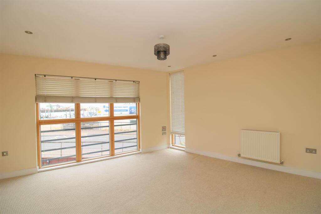 Main image of property: Fort Road, NEWHAVEN