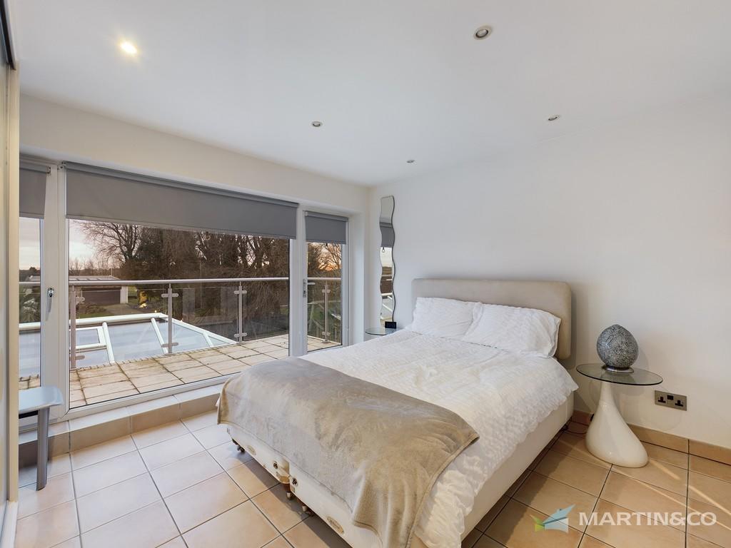 5 bedroom detached house for sale in Division Lane, Blackpool, FY4