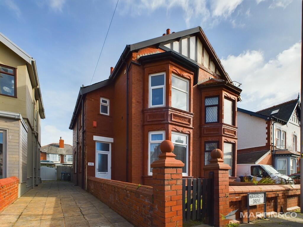 4 bedroom semidetached house for sale in Warbreck Drive, Blackpool, FY2