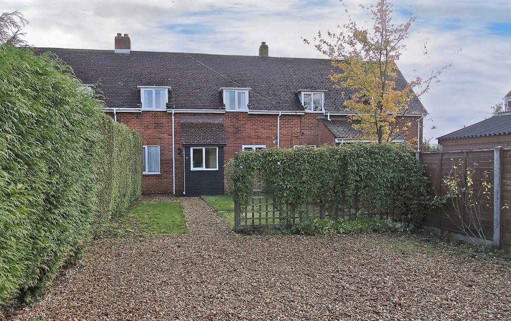 2 bedroom terraced house for sale in Stanbury Road, Thruxton, Andover, SP11