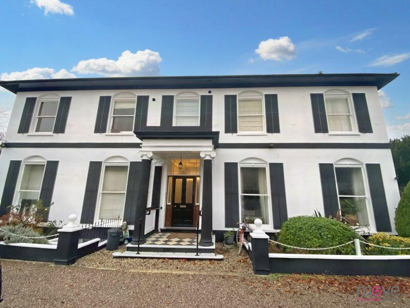 2 bedroom apartment for sale in Cirencester Road, Charlton Kings, GL53