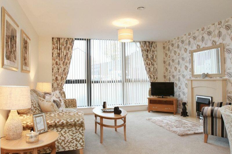 2 bedroom apartment for sale in Gloucester Road, Cheltenham, GL51