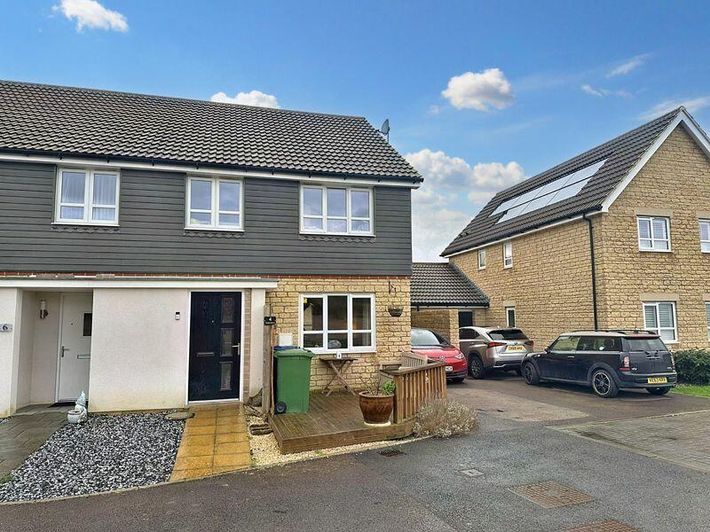 3 bedroom semidetached house for sale in Forelle Grove, Cleeve