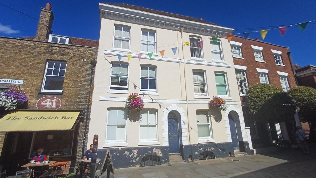 Main image of property: 40, St Margaret's Street, Canterbury, Kent, CT1