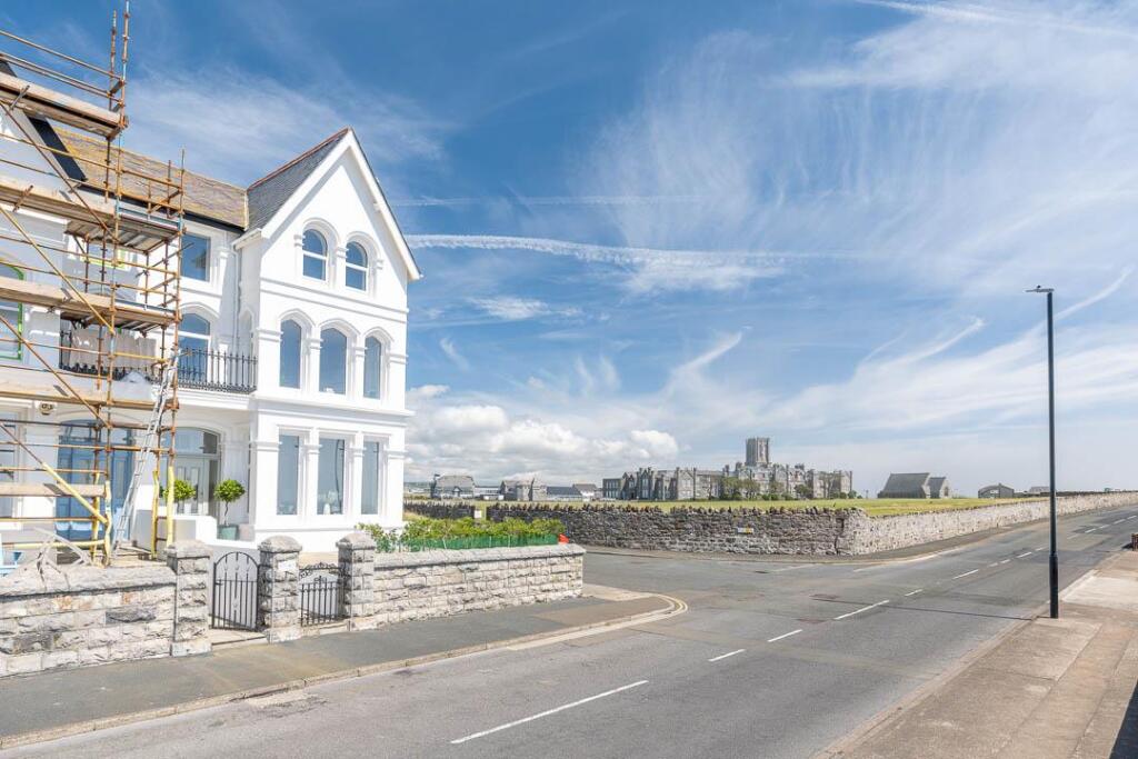 Main image of property: The Promenade, Castletown