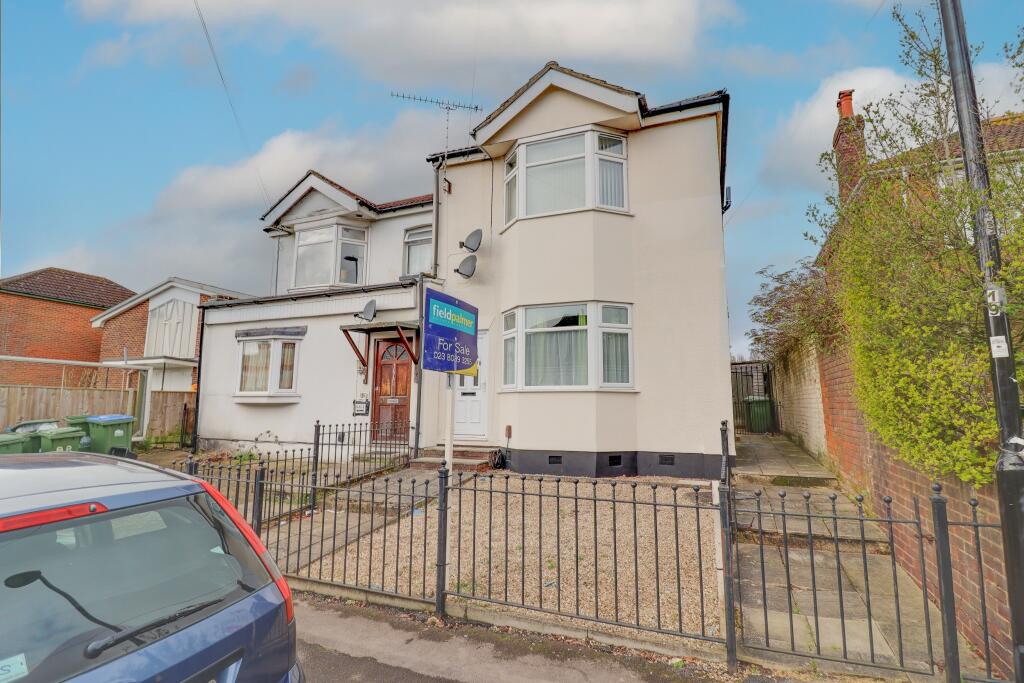 2 bedroom ground floor for sale in Bridge Road, Woolston, SO19