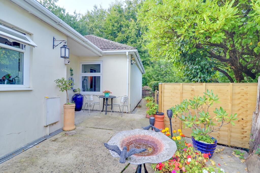 Main image of property: Portsmouth Road, Sholing