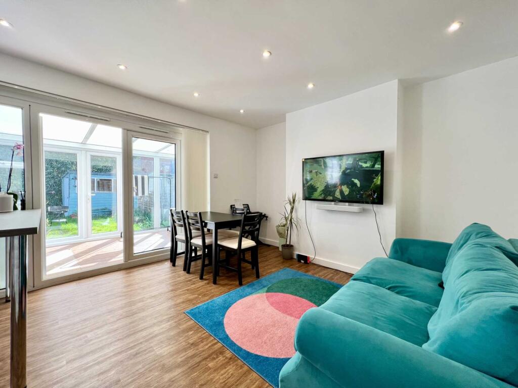 Additional property image - Fairfield Road, Brentwood
