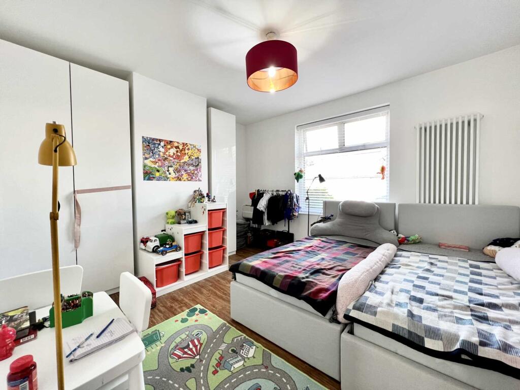 Additional property image - Fairfield Road, Brentwood