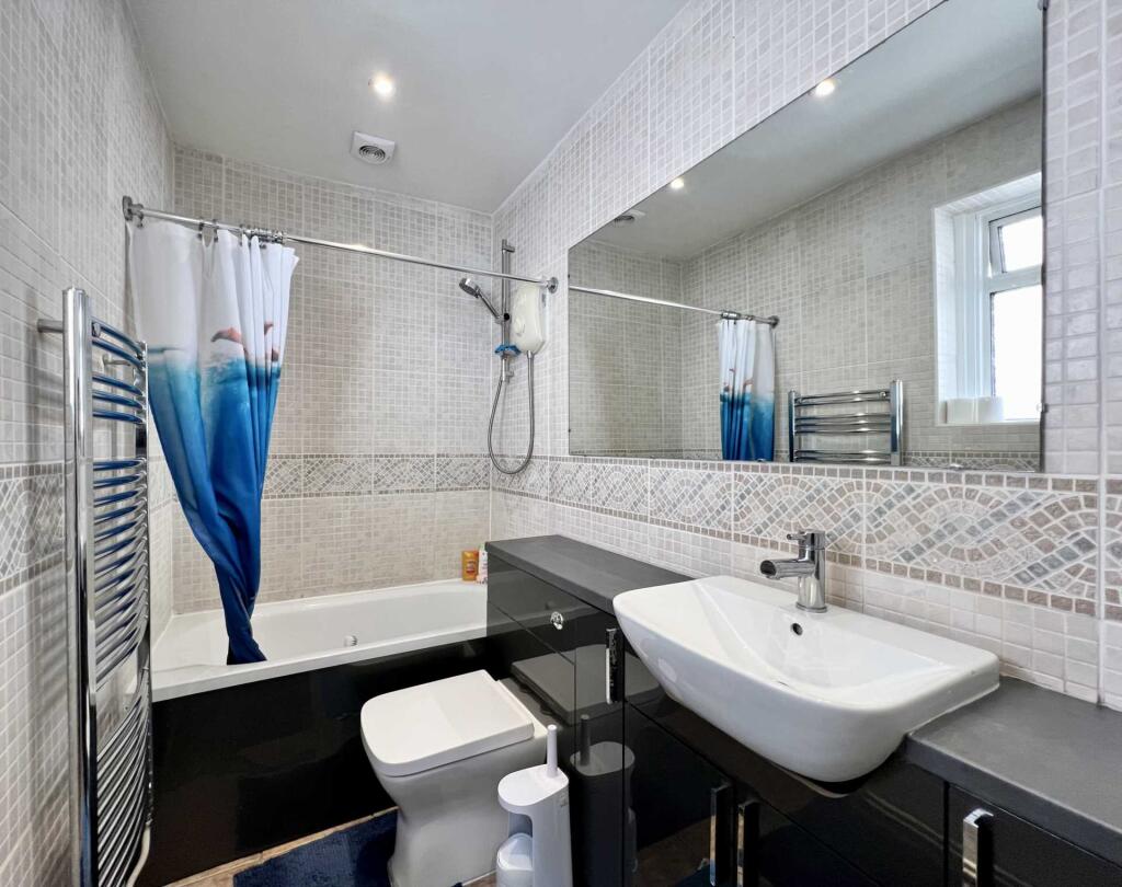 Additional property image - Fairfield Road, Brentwood