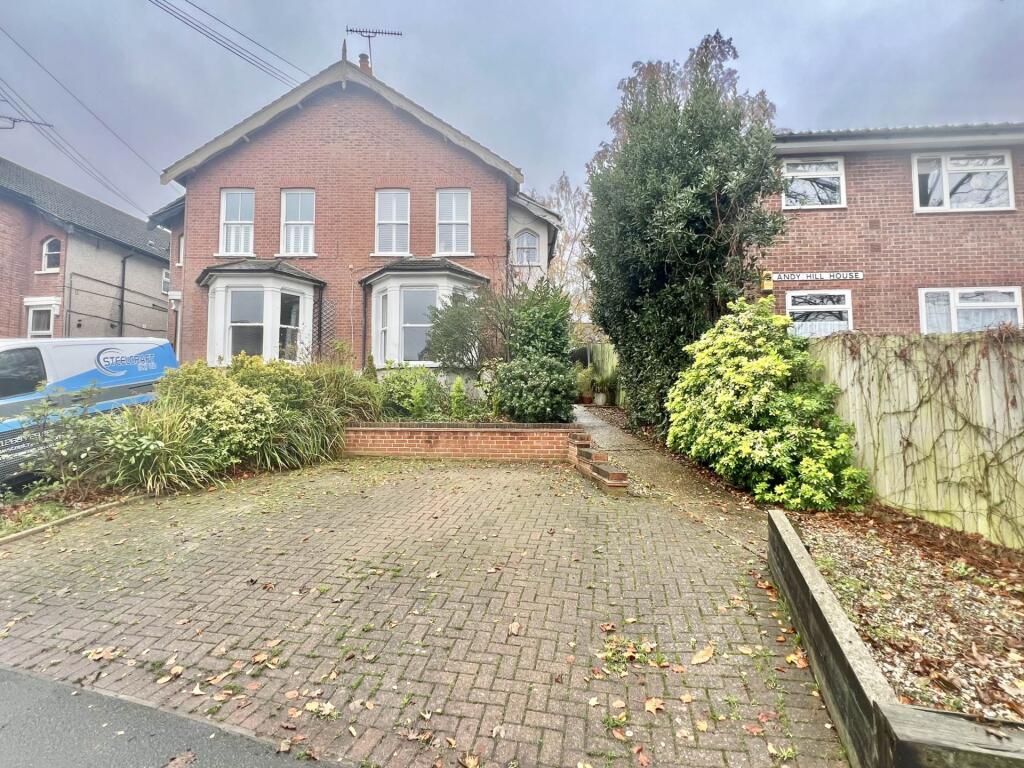 Main image of property: Crescent Road, Warley, Brentwood