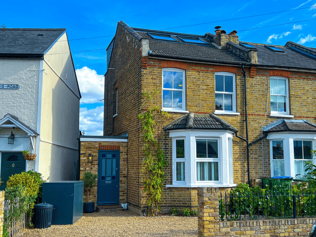 3 bedroom end of terrace house for sale in Dennis Road, East Molesey, KT8