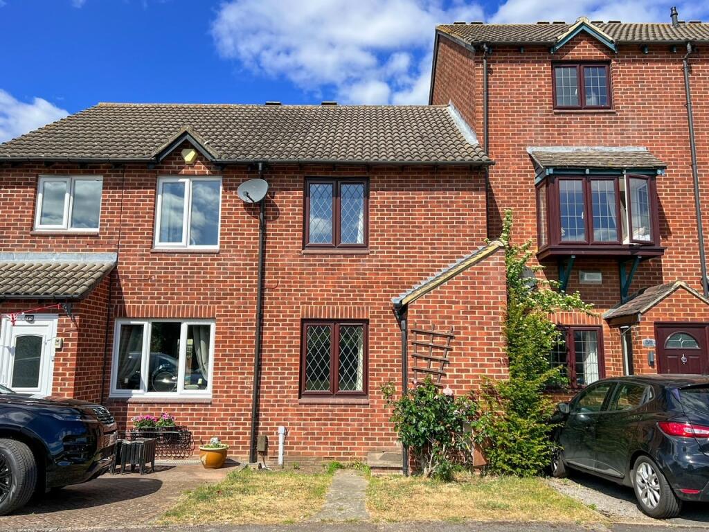 Main image of property: Kings Chase, East Molesey, KT8