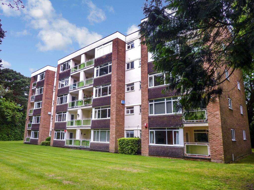 Main image of property: The Avenue, Poole, BH13