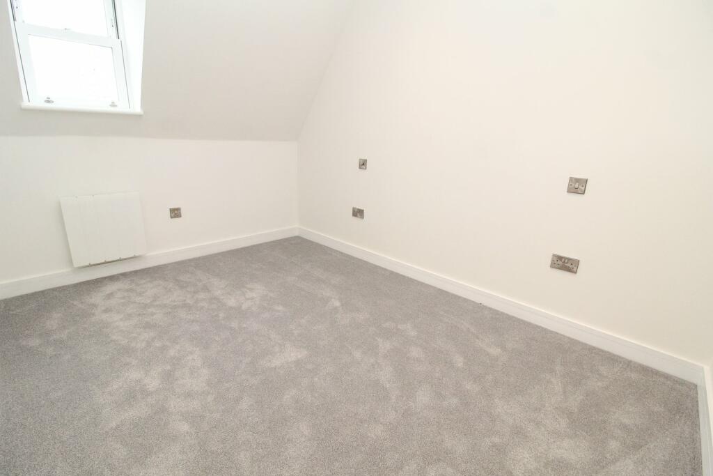 Additional property image - 13 Durley Road South, Bournemouth, BH2