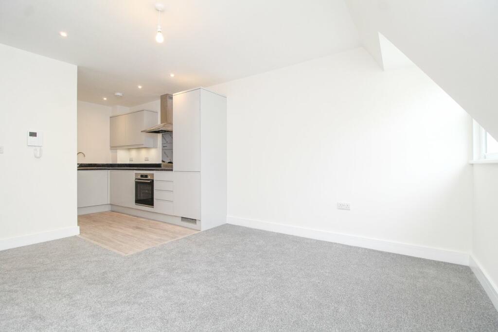 Additional property image - 13 Durley Road South, Bournemouth, BH2