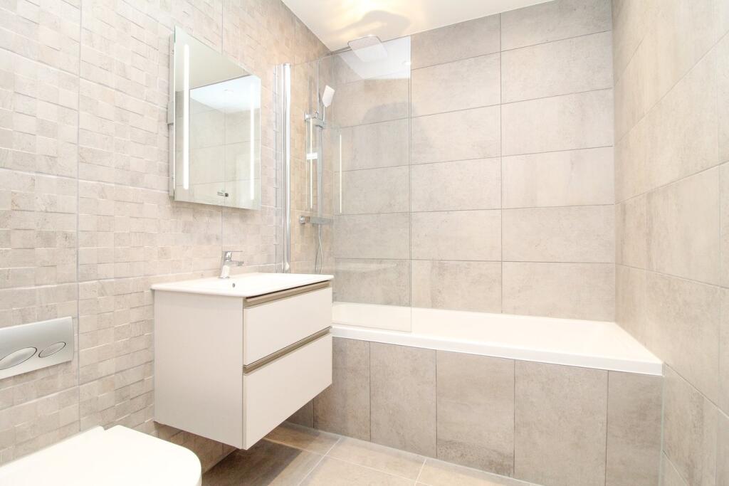 Additional property image - Durley Road South, Bournemouth, BH2