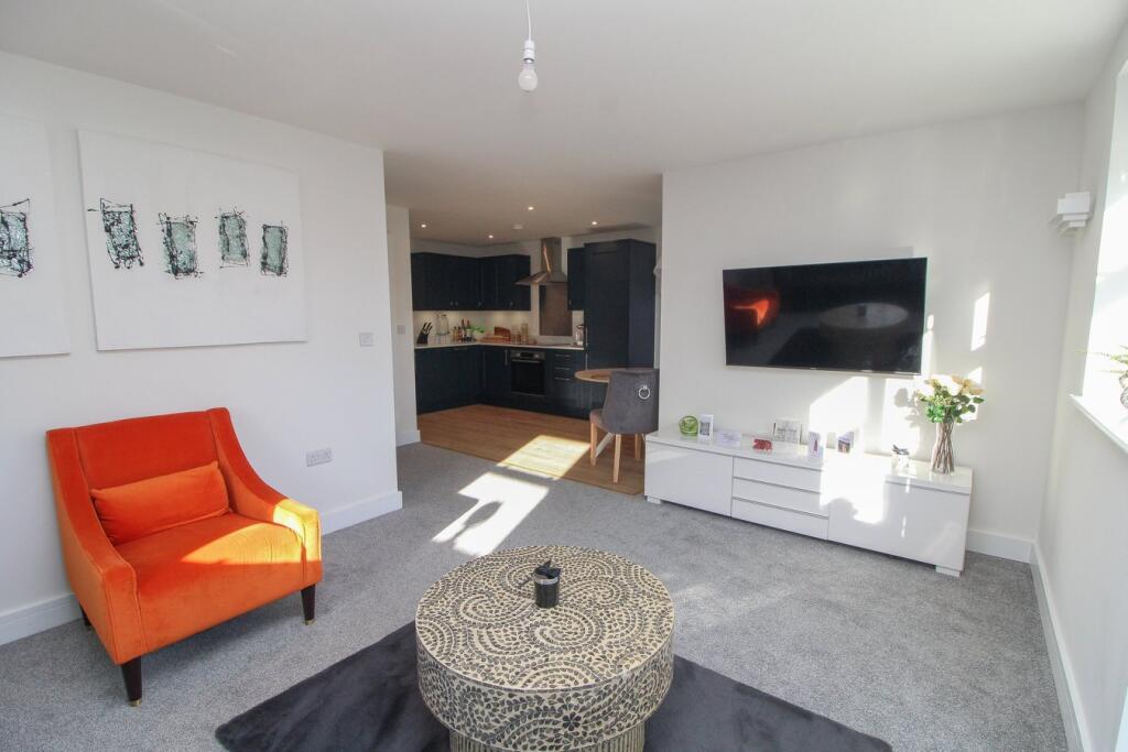 Additional property image - Durley Road South, Bournemouth, BH2