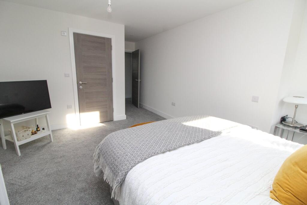 Additional property image - Durley Road South, Bournemouth, BH2