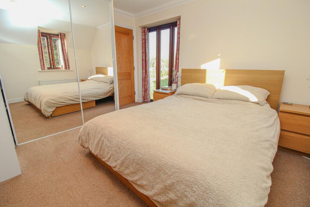 Additional property image - Lake Farm Close, Longham, Ferndown, BH22