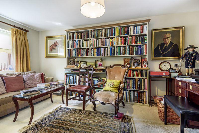 3 bedroom cottage for sale in Hasells Courtyard, Westgate Street, Long