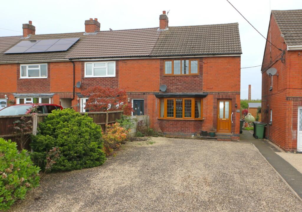 2 bedroom semidetached house for sale in Worthington Lane, Newbold