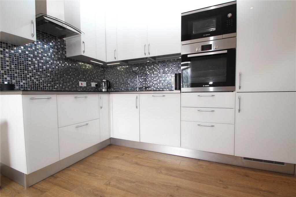 Main image of property: High Road, Chadwell Heath, Romford, RM6