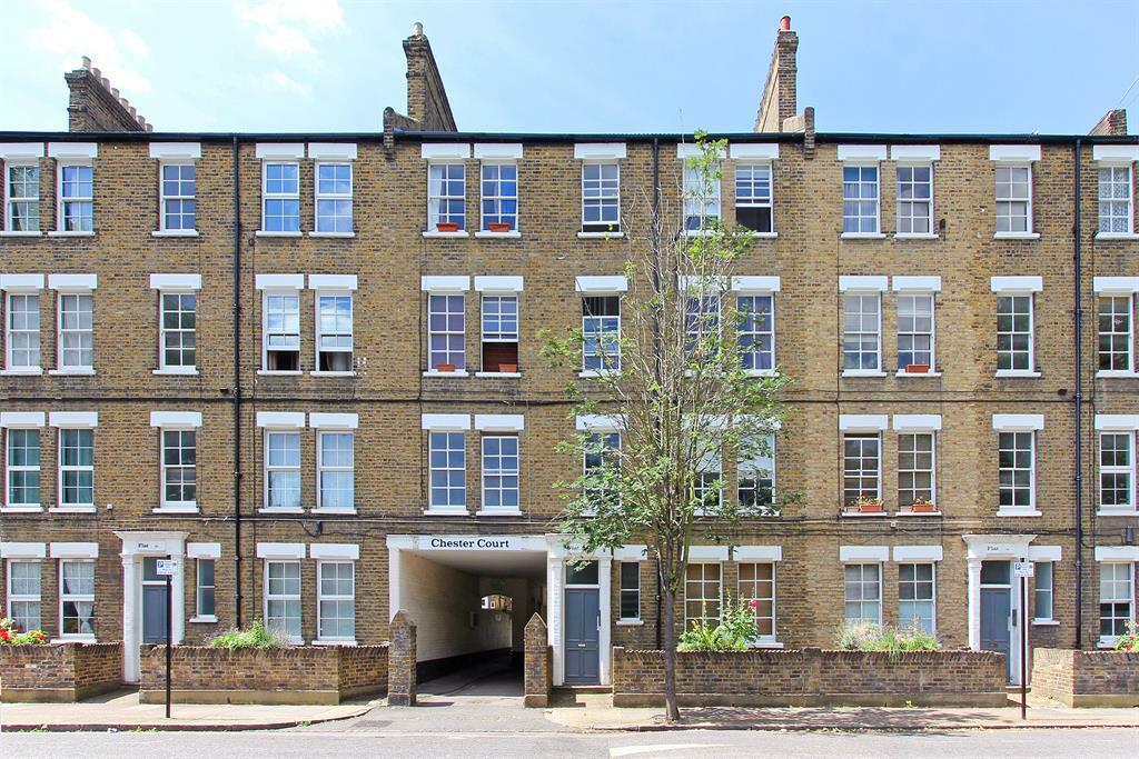 1 bedroom flat for rent in Chester Court, Lomond Grove, London, SE5