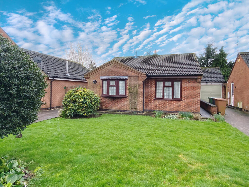 2 bedroom detached bungalow for sale in Church View, Bottesford