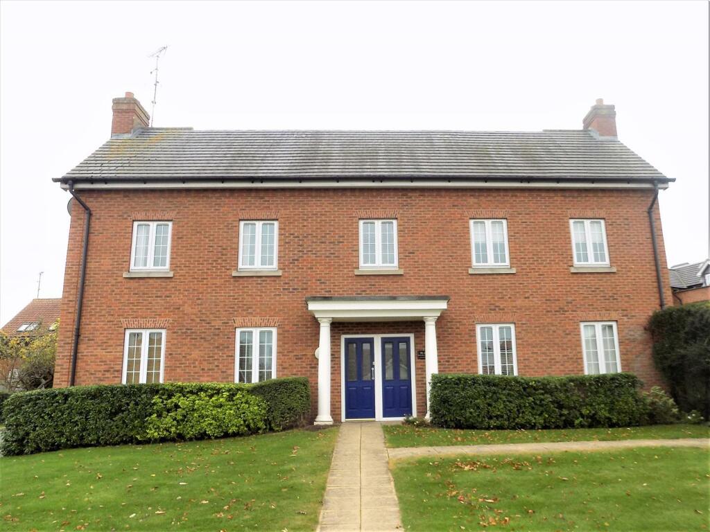 2 bedroom apartment for sale in Cutlers Court, RadcliffeOnTrent