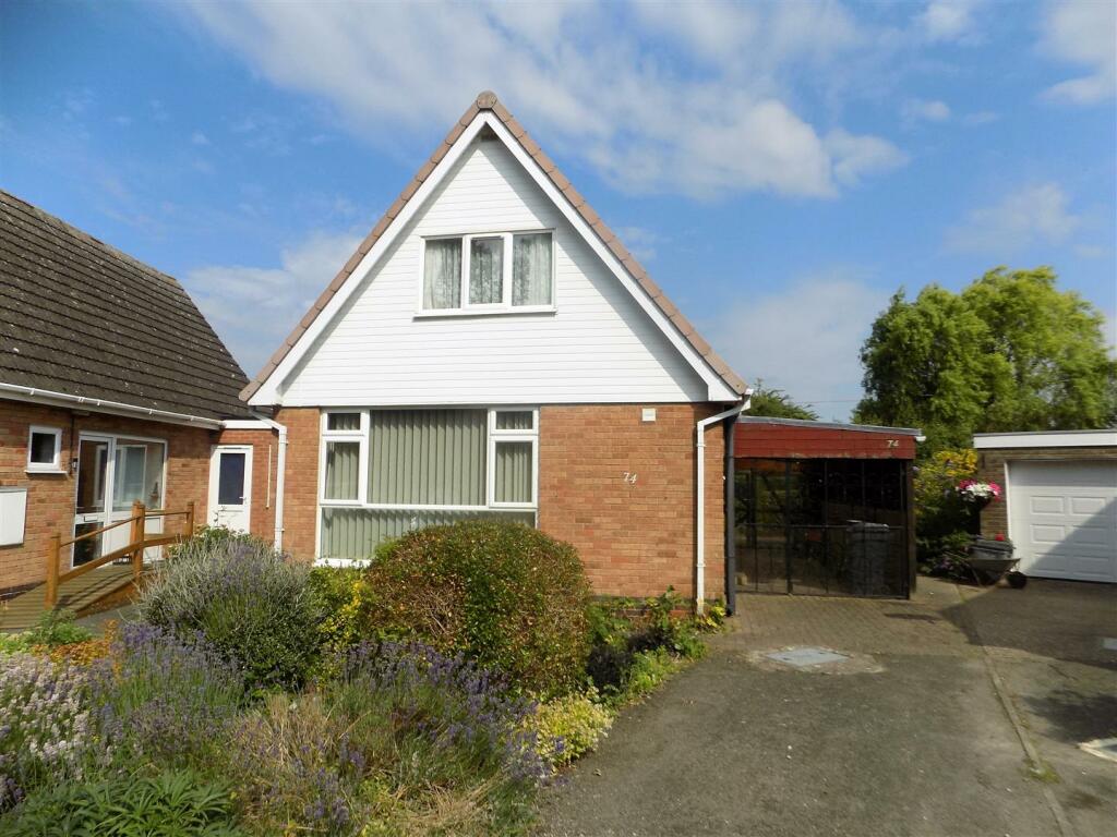3 bedroom detached house for sale in Bowbridge Gardens, Bottesford