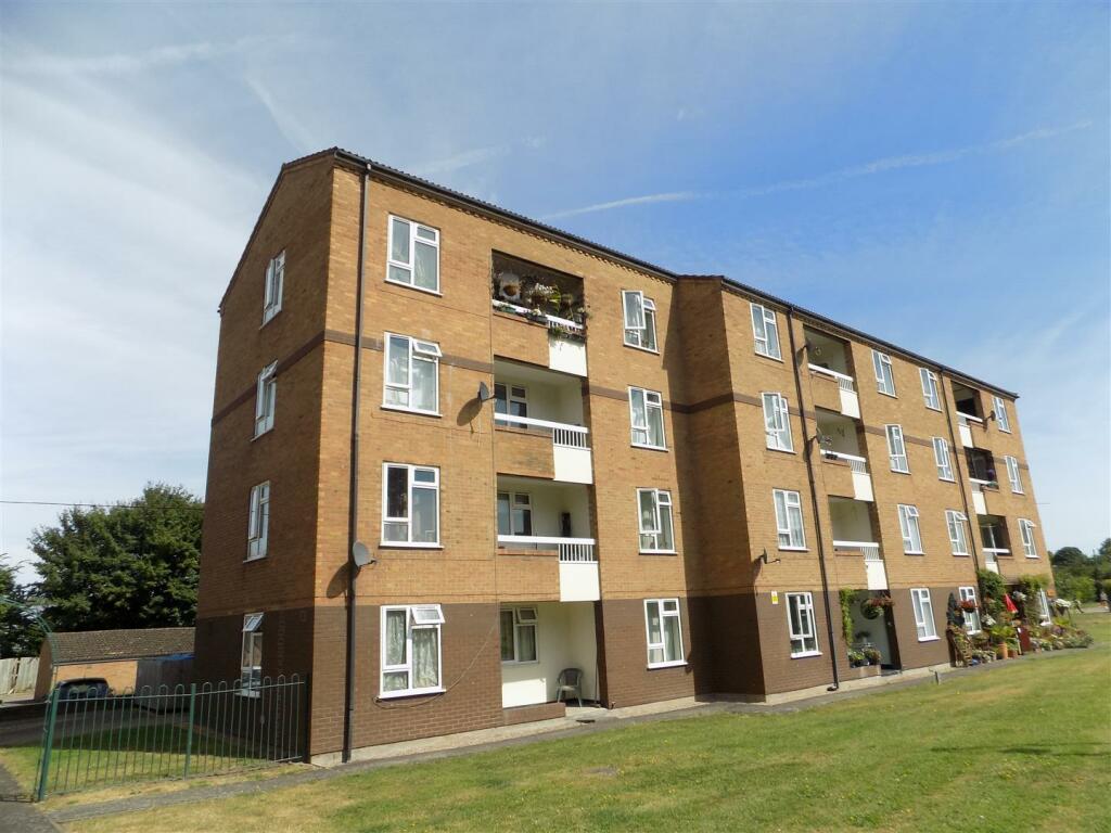 Main image of property: Carnarvon Close, Bingham, Nottingham