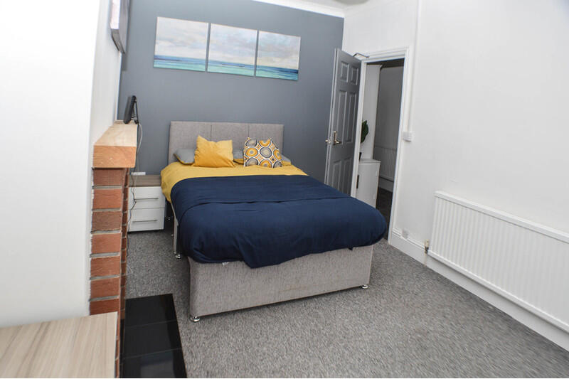 Main image of property: Taunton Road, Bridgwater, TA6