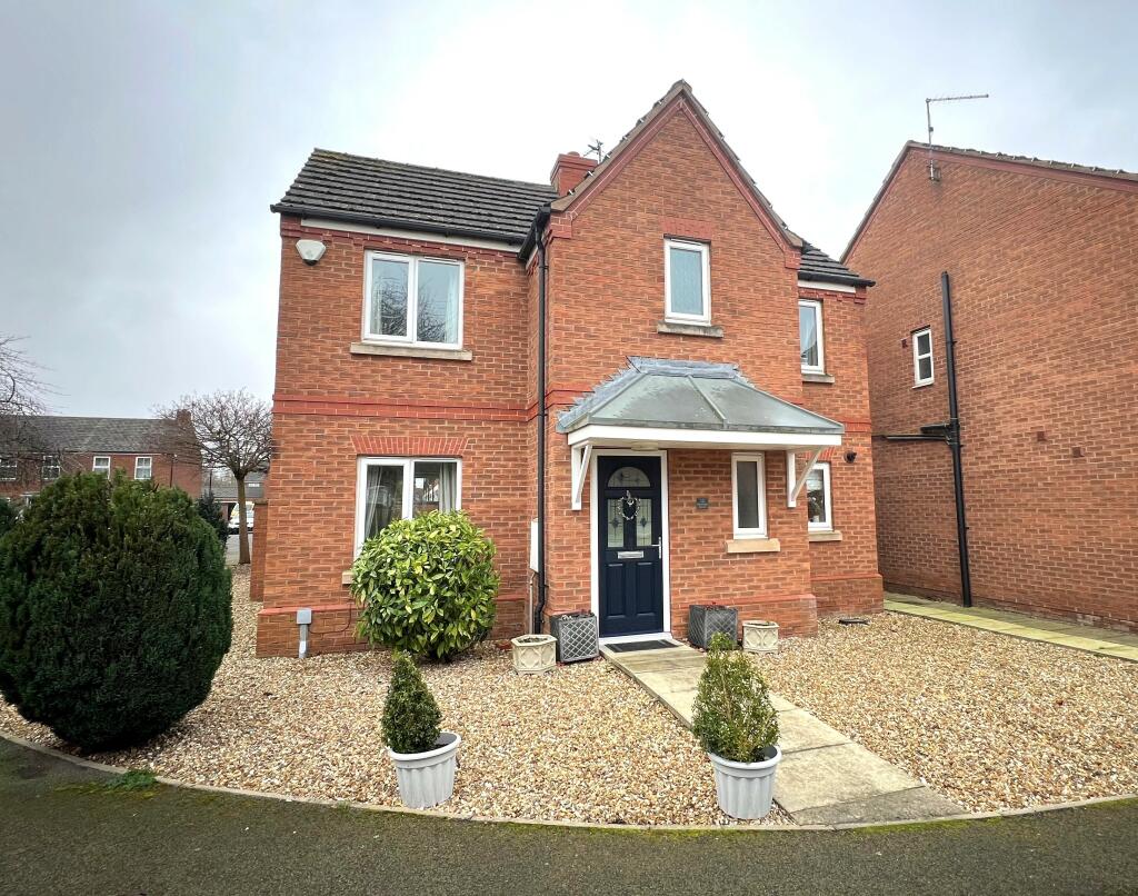 3 bedroom detached house for sale in Partridge Green, Witham St Hughs, LN6