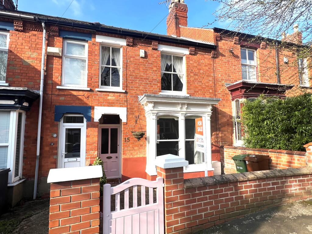 2 bedroom terraced house for sale in Queens Crescent, Lincoln, LN1