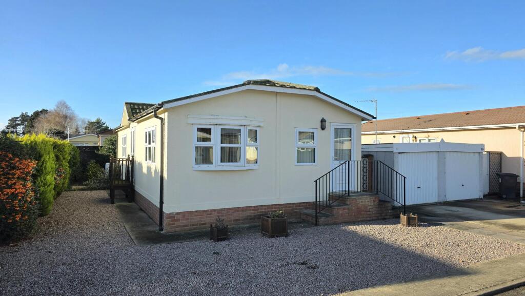 Main image of property: Lindum Park, Ruskington, NG34