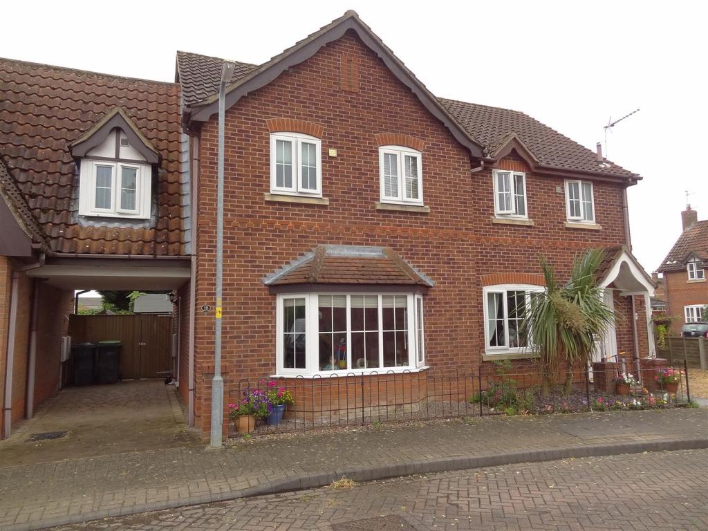 3 bedroom terraced house for sale in Royal Oak Court, Heckington, NG34