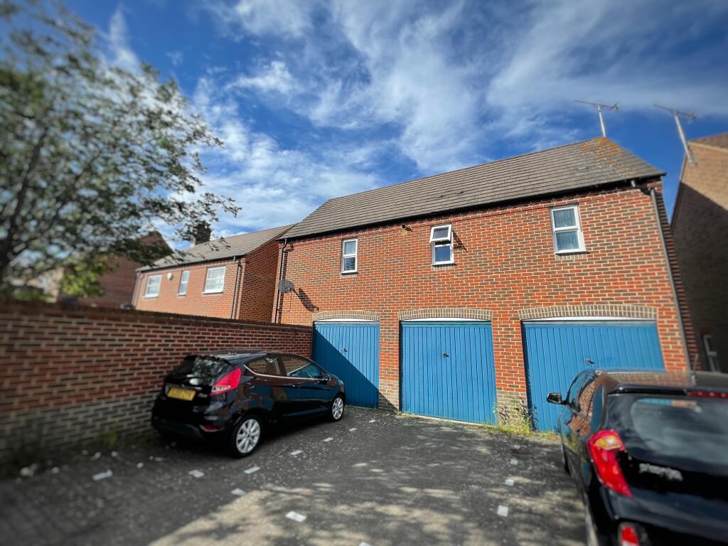 Main image of property: Chelsea Road, Fairford Leys, Aylesbury
