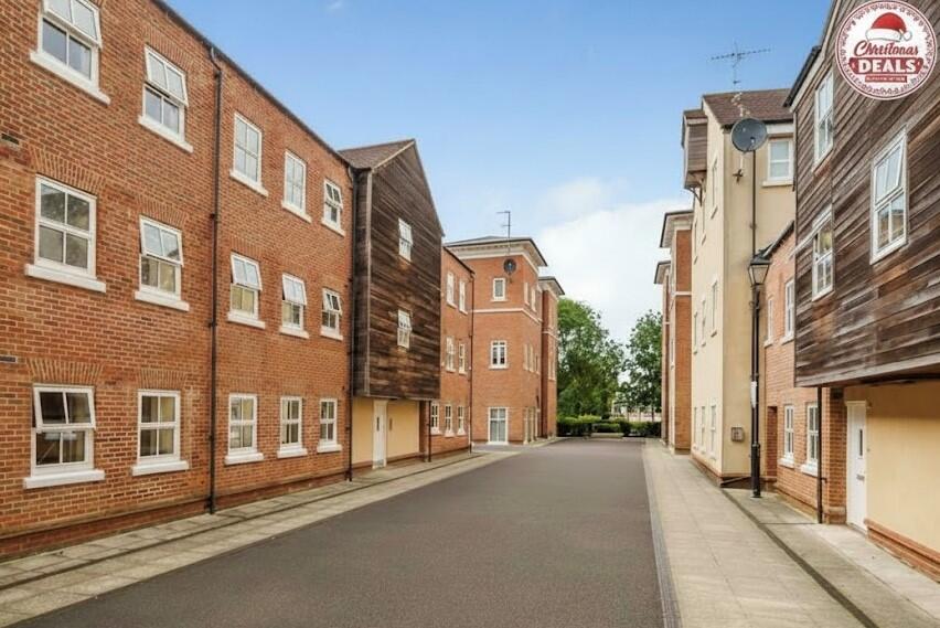 Main image of property: Pine Street, Fairford Leys, Aylesbury