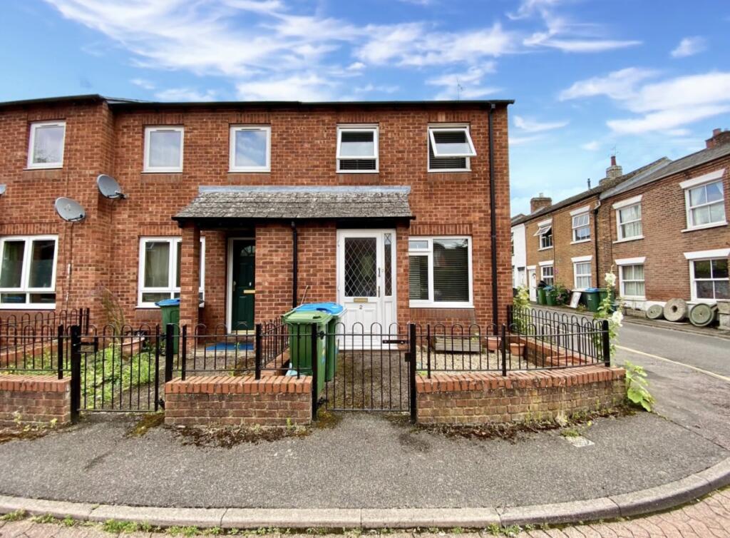 Main image of property: Davies Close, Aylesbury