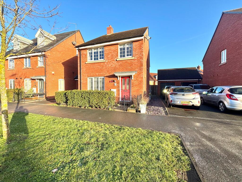 Main image of property: Paradise Orchard, Berryfields, Aylesbury