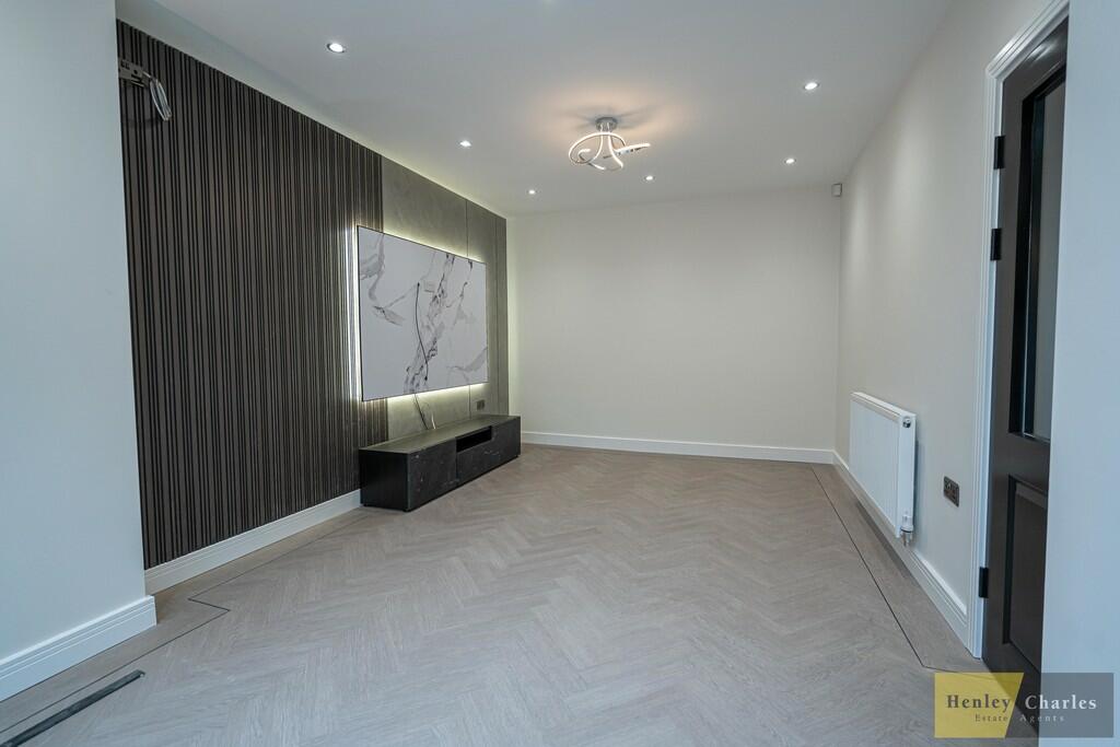 Additional property image - Leopold Avenue, Handsworth Wood