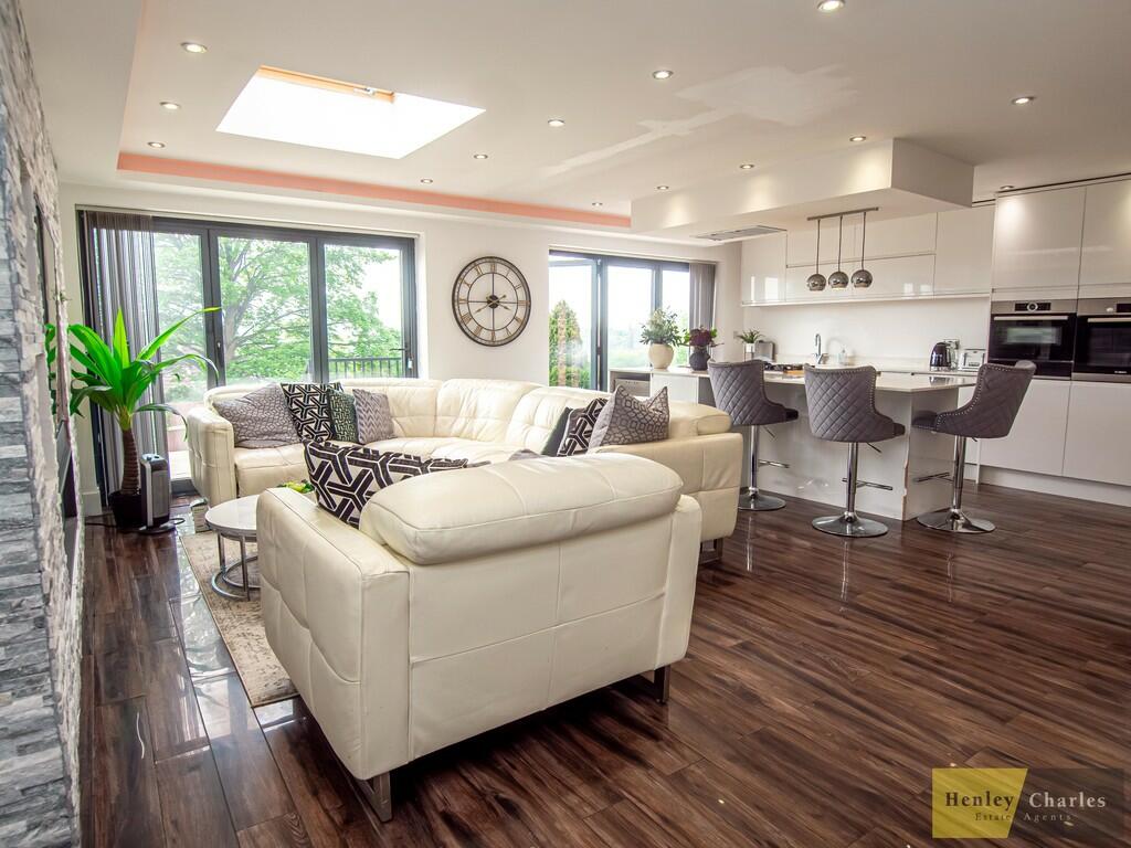 Additional property image - Elmbank Grove, Handsworth Wood
