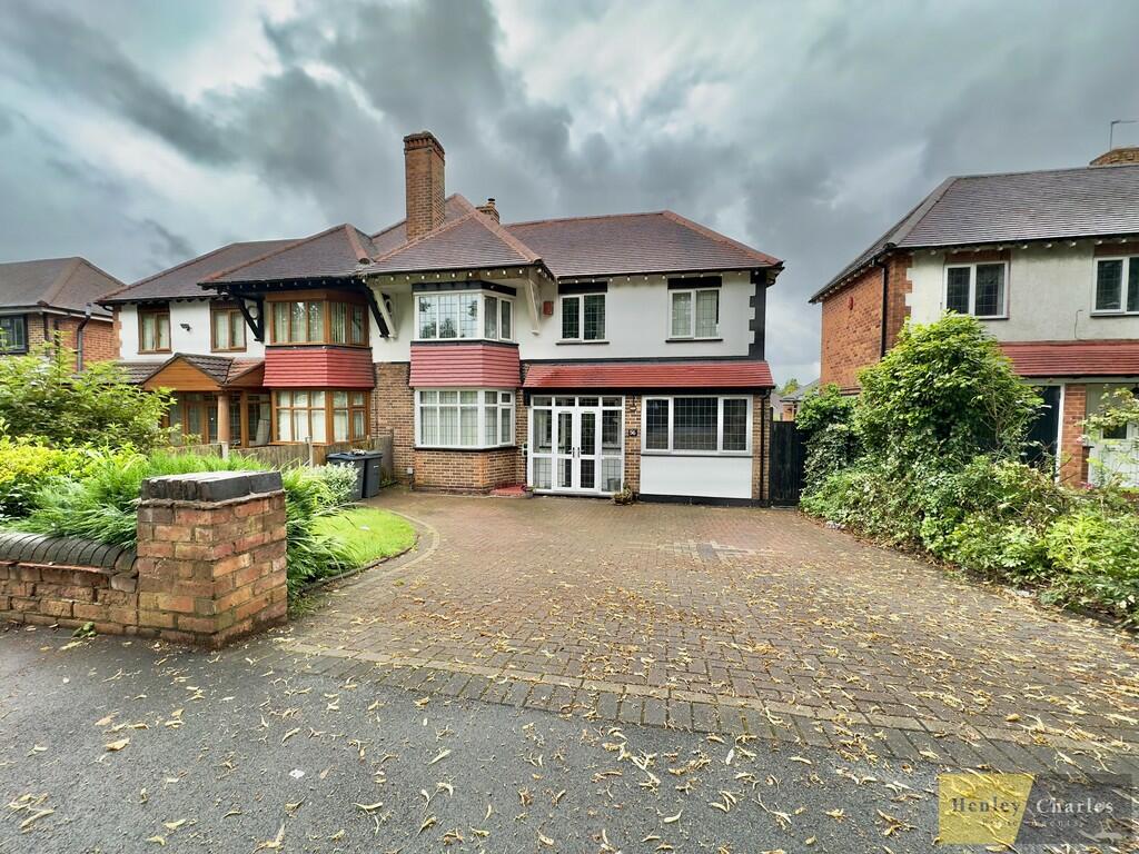 4 bedroom semidetached house for sale in Gibson Road, Handsworth, B20