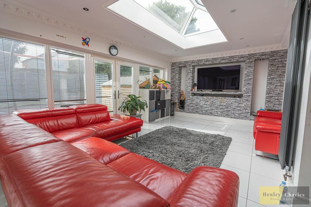 Additional property image - Inglewood Grove, Streetly, Sutton Coldfield