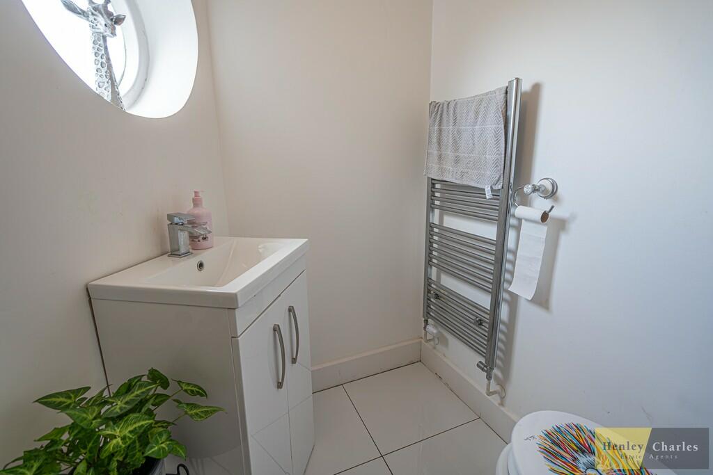 Additional property image - Inglewood Grove, Streetly, Sutton Coldfield