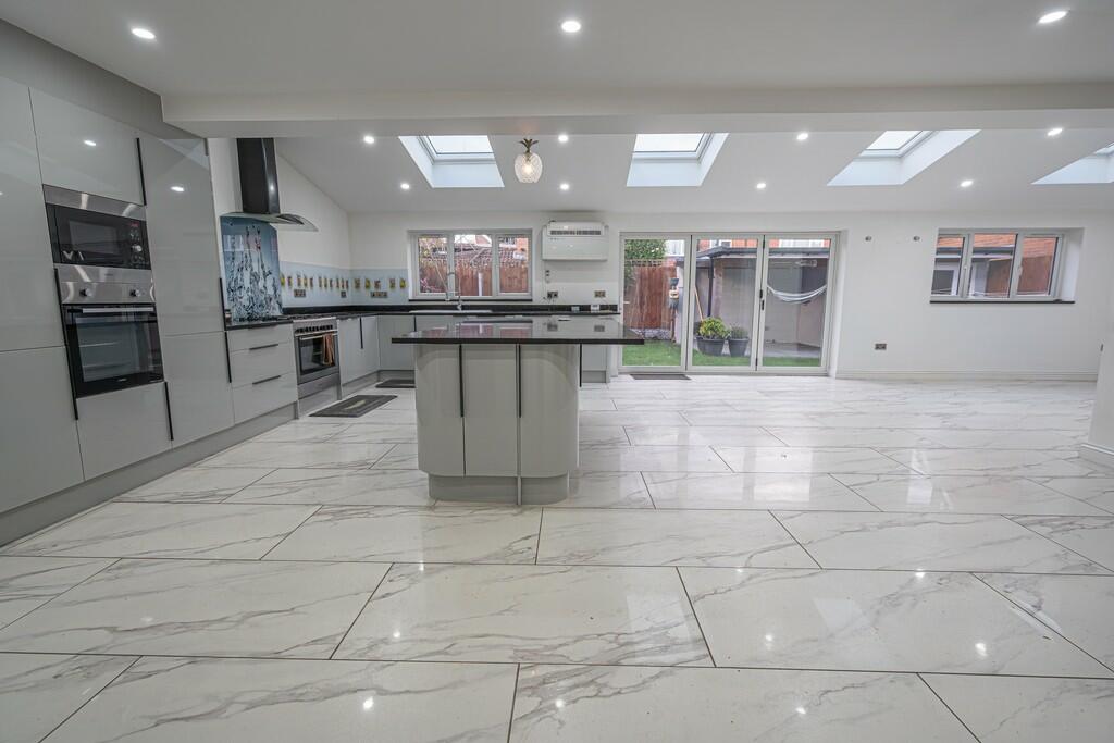 Additional property image - Butlers Courts Lane, Handsworth Wood