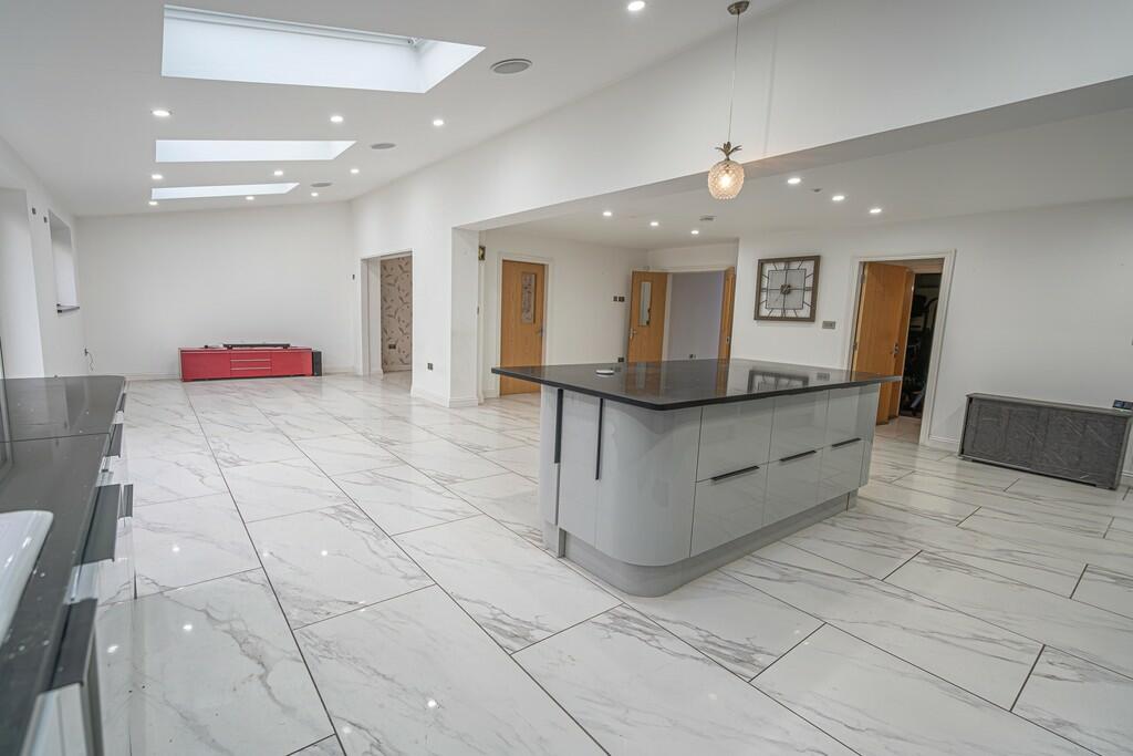 Additional property image - Butlers Courts Lane, Handsworth Wood