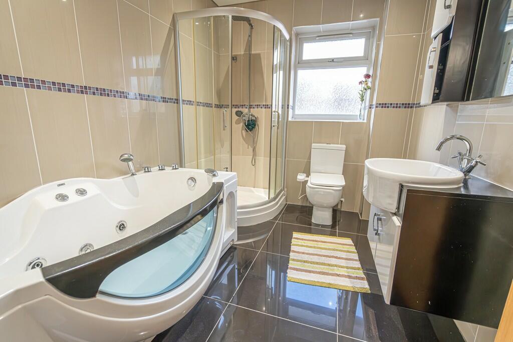 Additional property image - Butlers Courts Lane, Handsworth Wood
