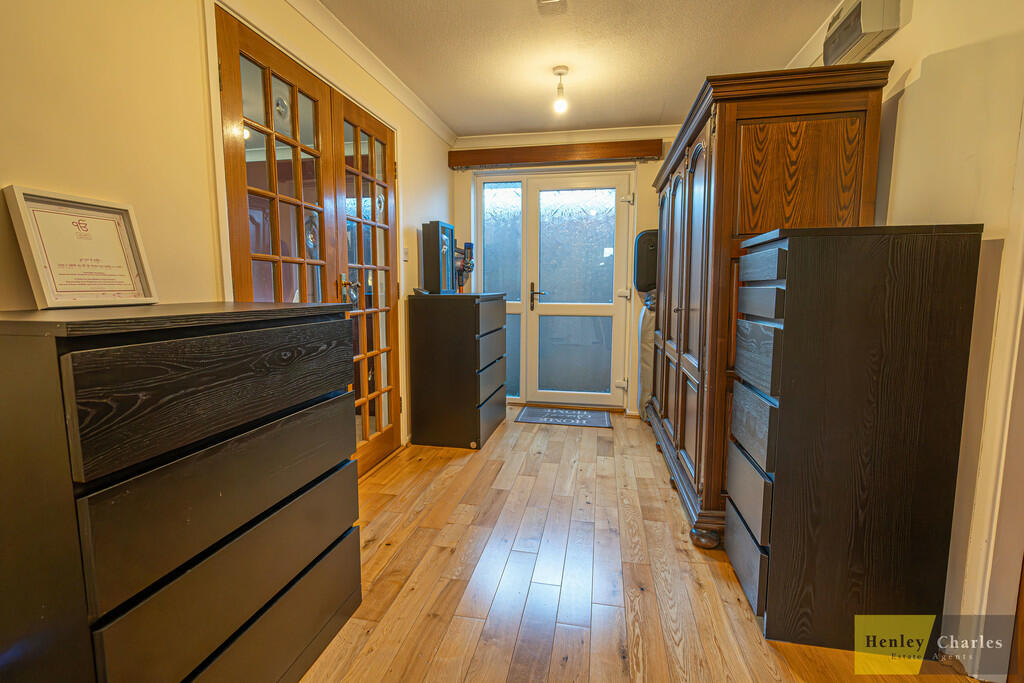 Additional property image - Sunningdale Close, Handsworth Wood